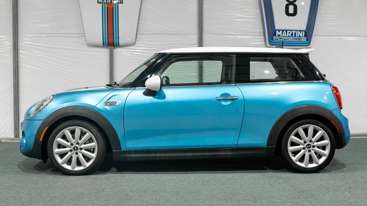 2015 Mini Mini Cooper S 3rd Gen - Image 29 of 31