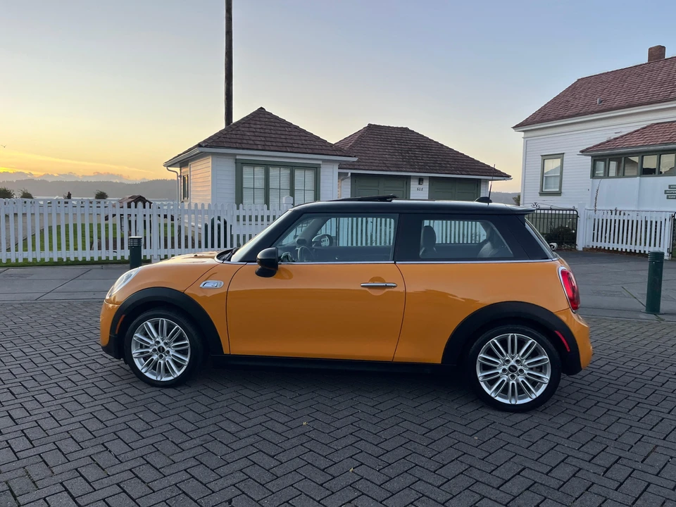 2015 Mini Mini 3rd Gen - Image 15 of 31