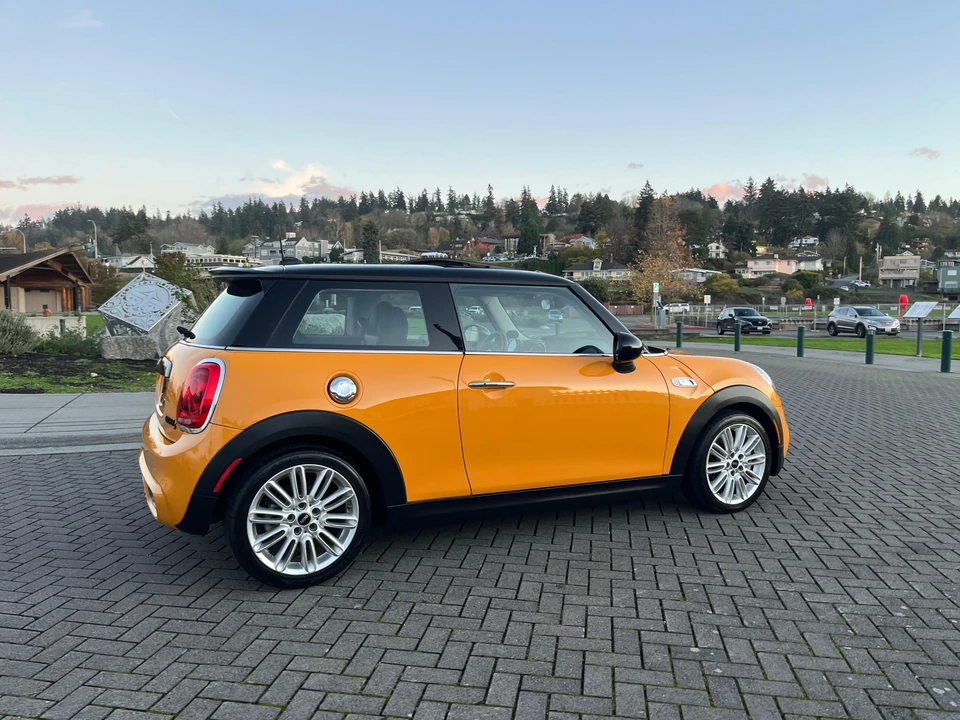 2015 Mini Mini 3rd Gen - Image 26 of 31