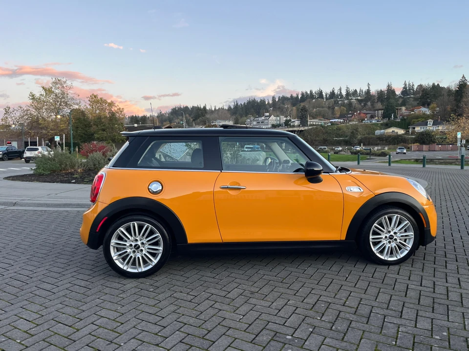 2015 Mini Mini 3rd Gen - Image 28 of 31