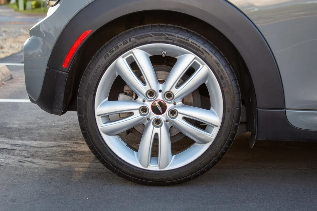 2015 Mini Mini Cooper S 3rd Gen - Image 29 of 31
