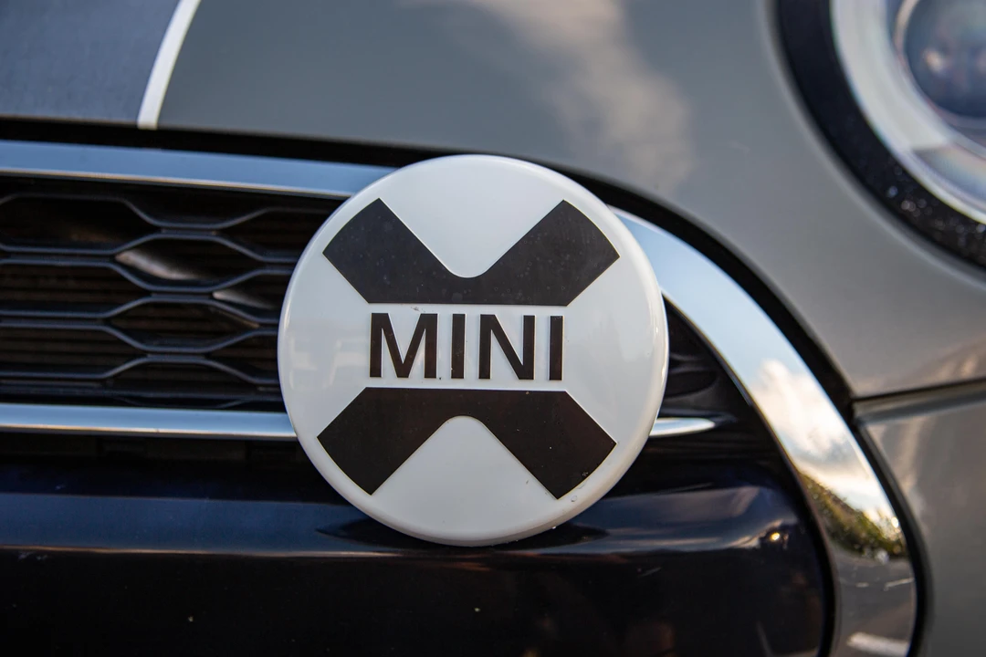 2015 Mini Mini Cooper S 3rd Gen - Image 12 of 31