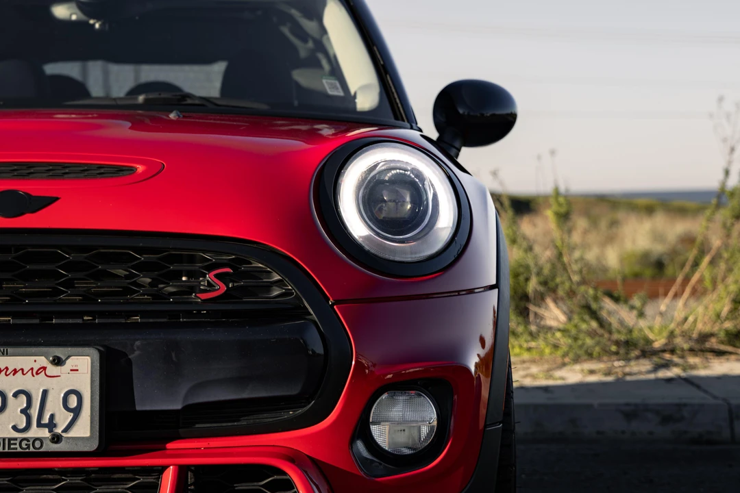 2015 Mini Mini Cooper S 3rd Gen - Image 16 of 31