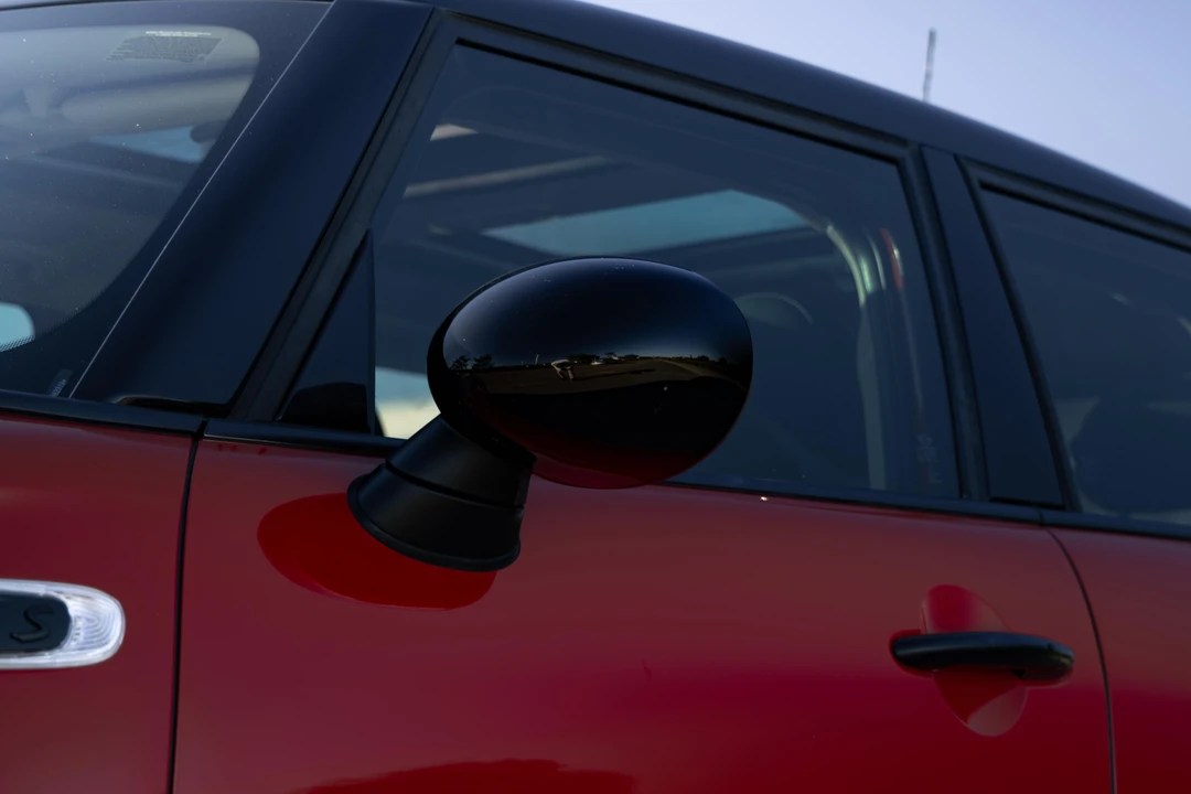 2015 Mini Mini Cooper S 3rd Gen - Image 19 of 31