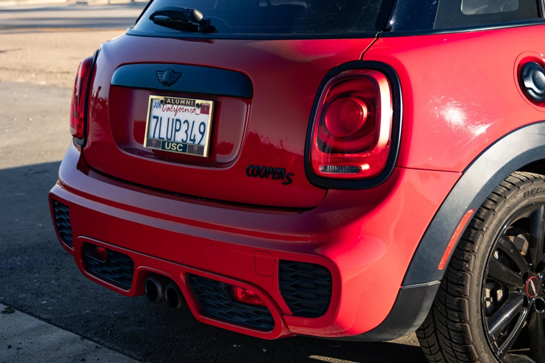 2015 Mini Mini Cooper S 3rd Gen - Image 28 of 31