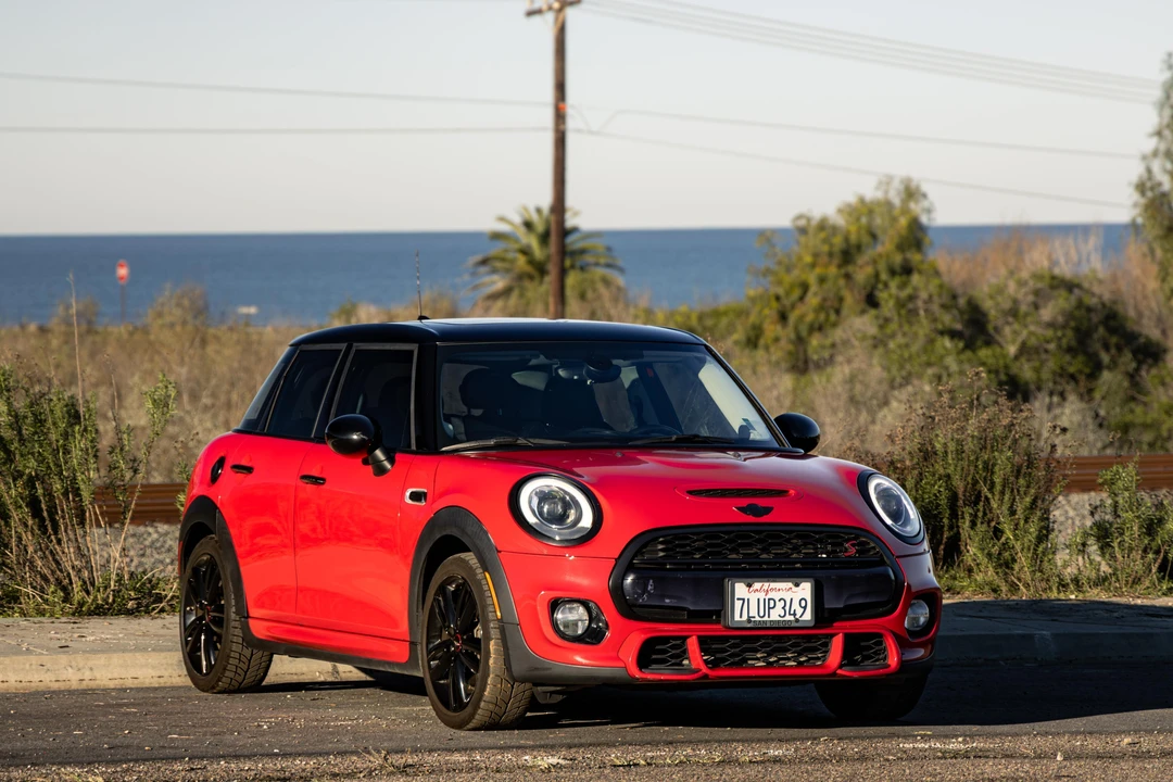 2015 Mini Mini Cooper S 3rd Gen - Image 12 of 31