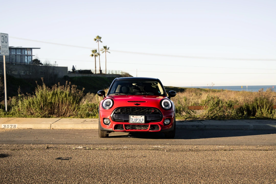 2015 Mini Mini Cooper S 3rd Gen - Image 6 of 31