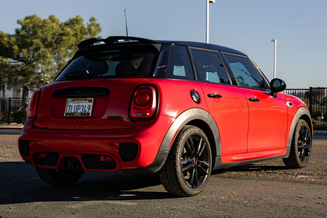 2015 Mini Mini Cooper S 3rd Gen - Image 4 of 31