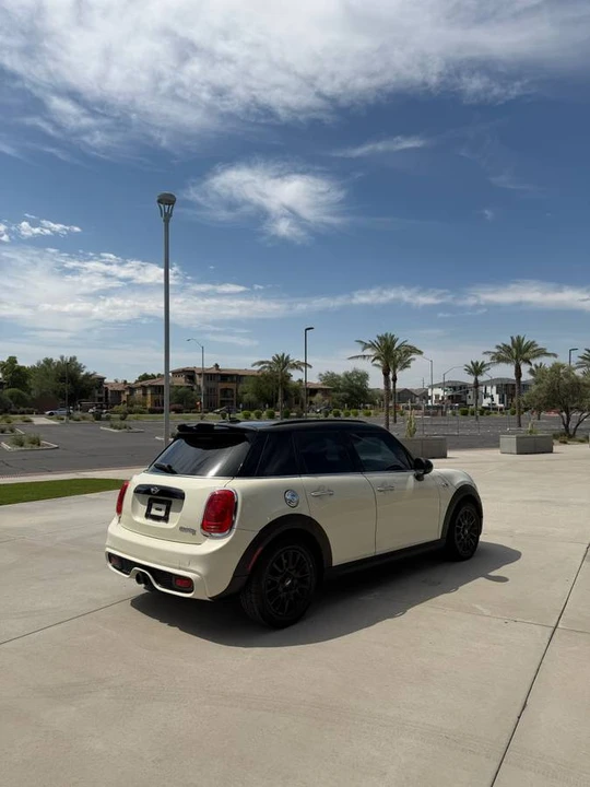 2015 Mini Mini 3rd Gen - Image 5 of 17
