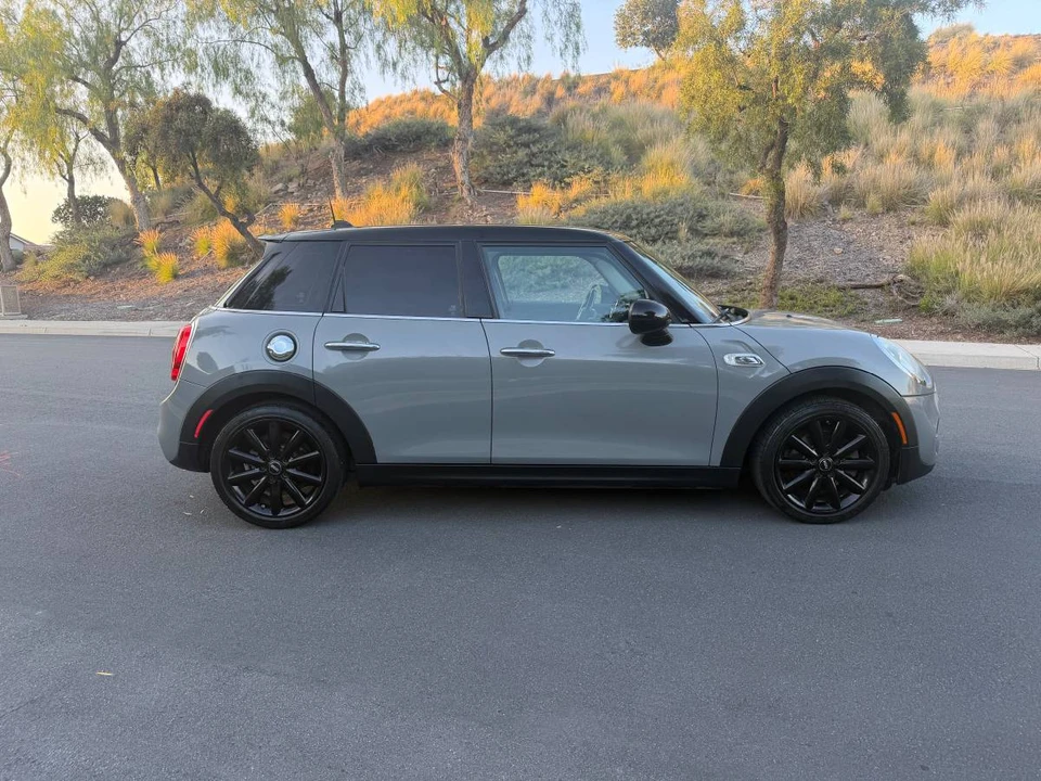 2015 Mini Mini Cooper S 3rd Gen - Image 4 of 16