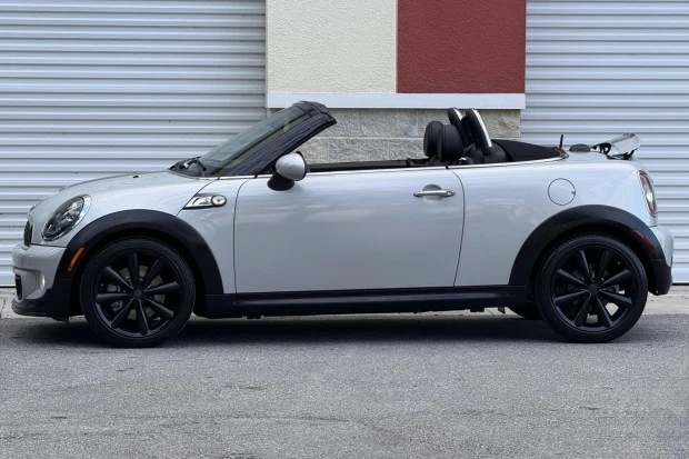 2015 Mini Coupe & Roadster - Image 3 of 7