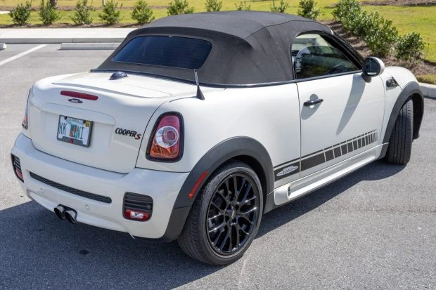 2015 Mini Coupe & Roadster - Image 2 of 8