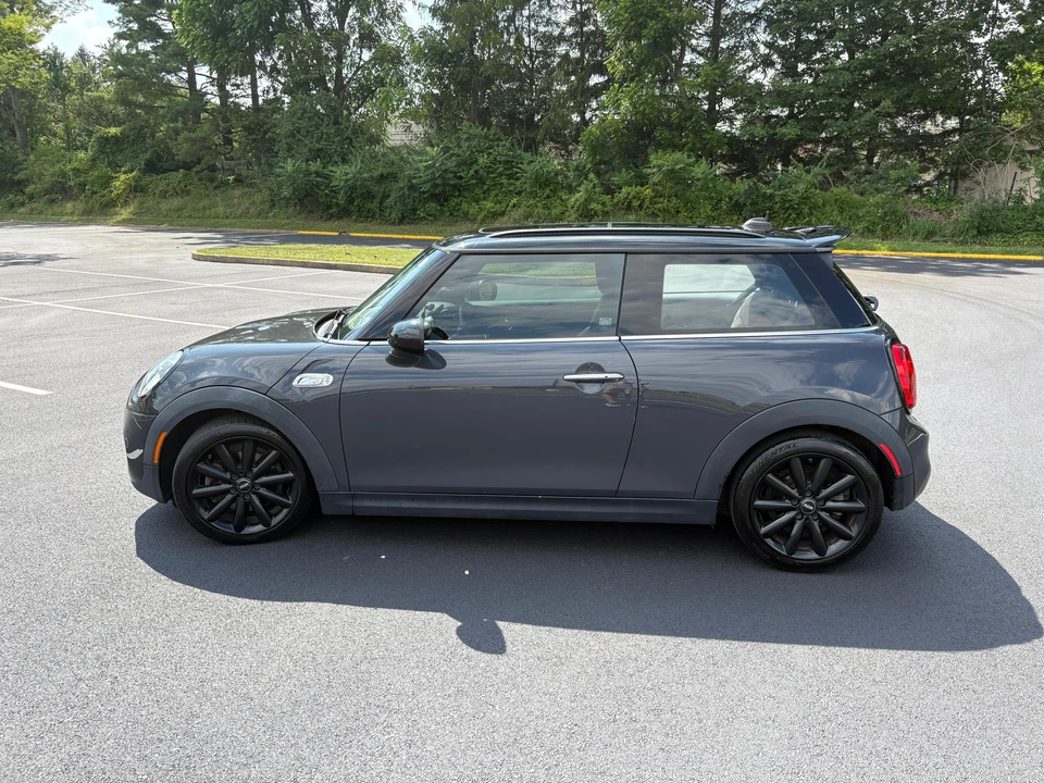 2015 Mini Mini Cooper S 3rd Gen - Image 9 of 27