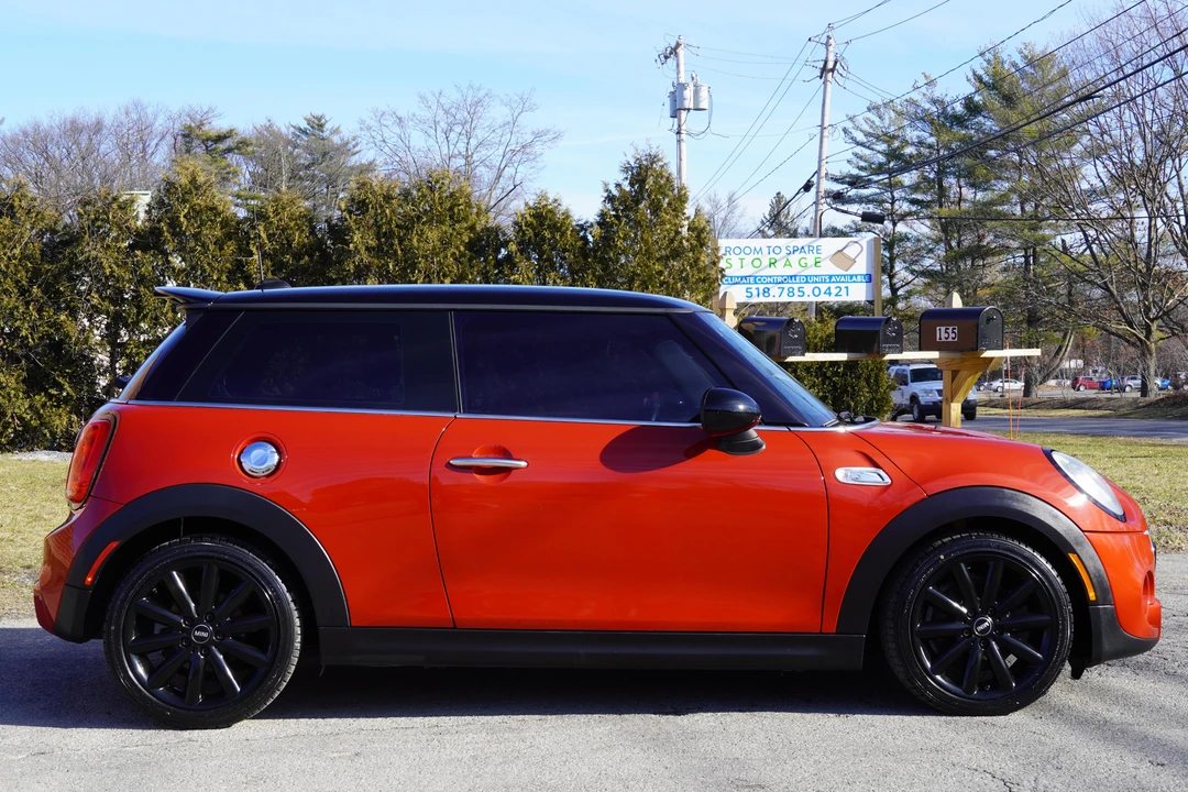 2015 Mini Mini Cooper S 3rd Gen - Image 3 of 31