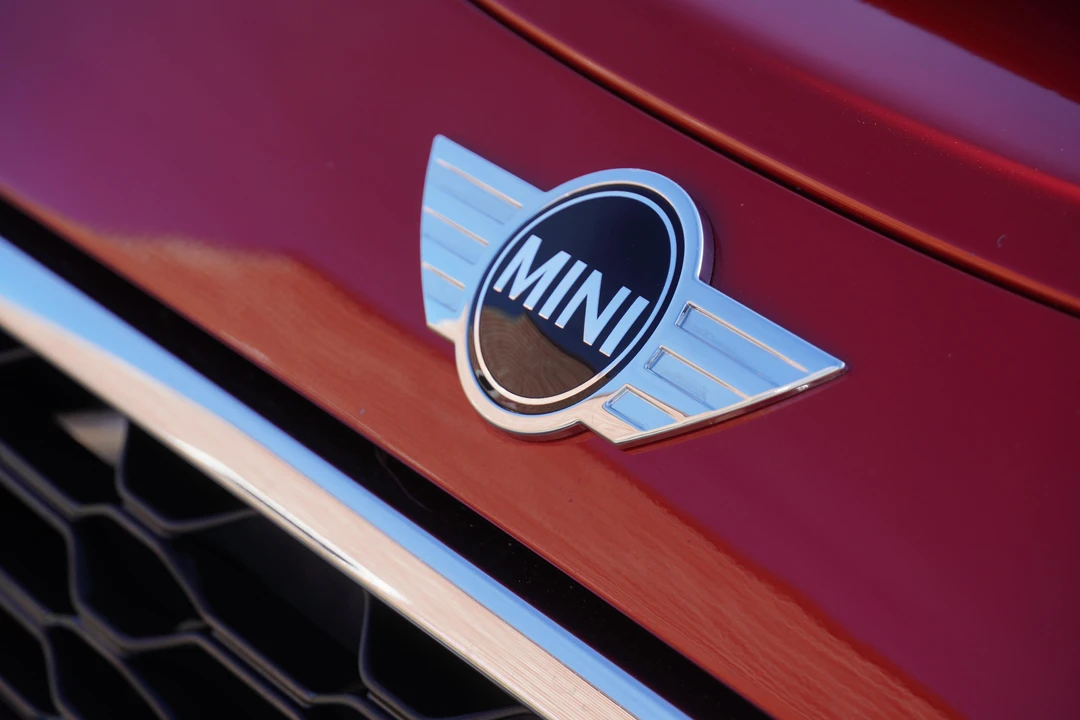 2015 Mini Mini Cooper S 3rd Gen - Image 21 of 31