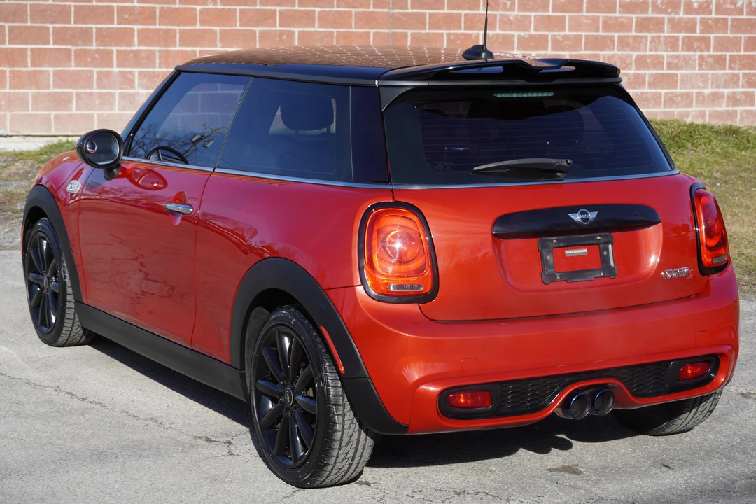 2015 Mini Mini Cooper S 3rd Gen - Image 10 of 31
