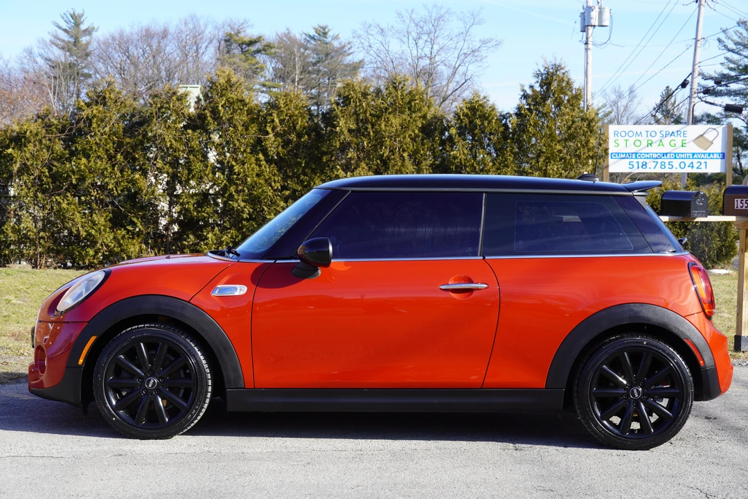 2015 Mini Mini Cooper S 3rd Gen - Image 8 of 31