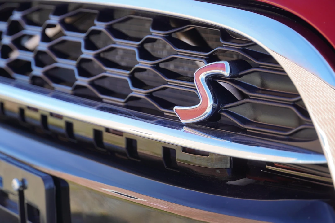 2015 Mini Mini Cooper S 3rd Gen - Image 18 of 31