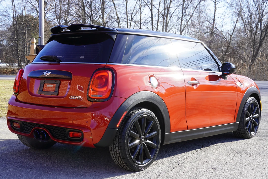 2015 Mini Mini Cooper S 3rd Gen - Image 11 of 31