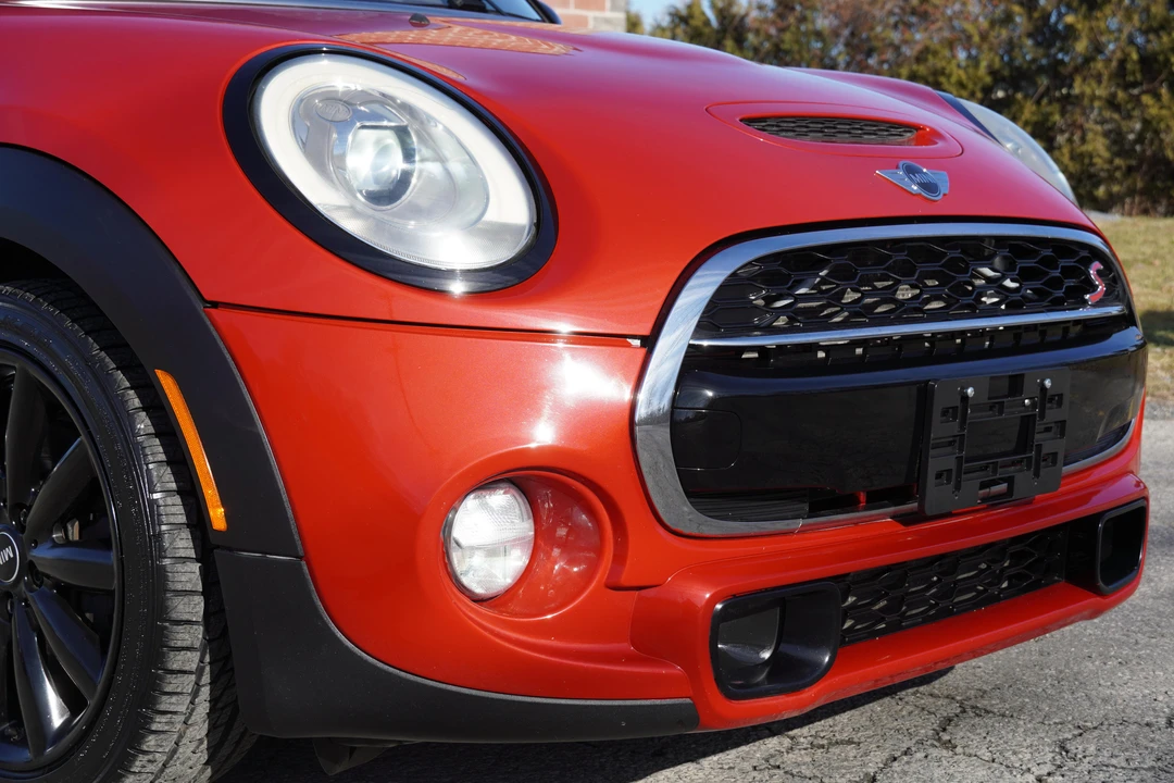 2015 Mini Mini Cooper S 3rd Gen - Image 16 of 31