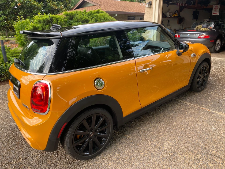2015 Mini Mini Cooper S 3rd Gen - Image 9 of 31