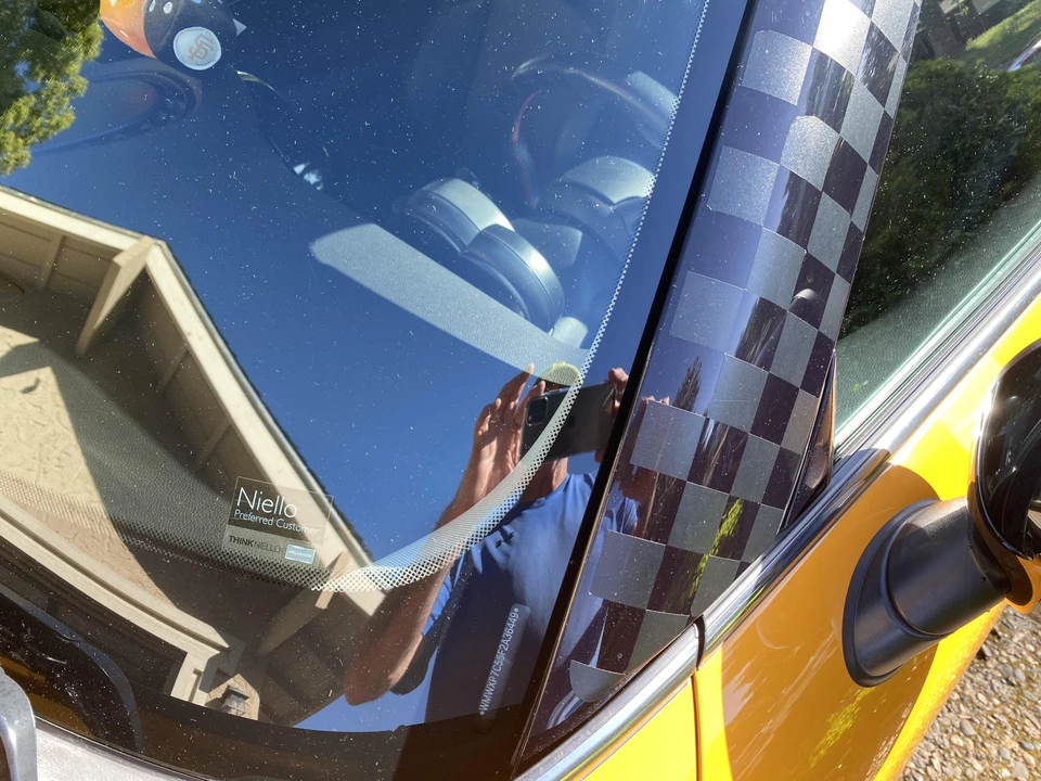 2015 Mini Mini Cooper S 3rd Gen - Image 18 of 31