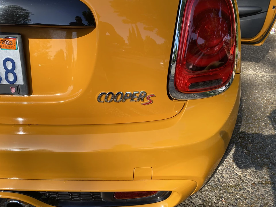 2015 Mini Mini Cooper S 3rd Gen - Image 24 of 31