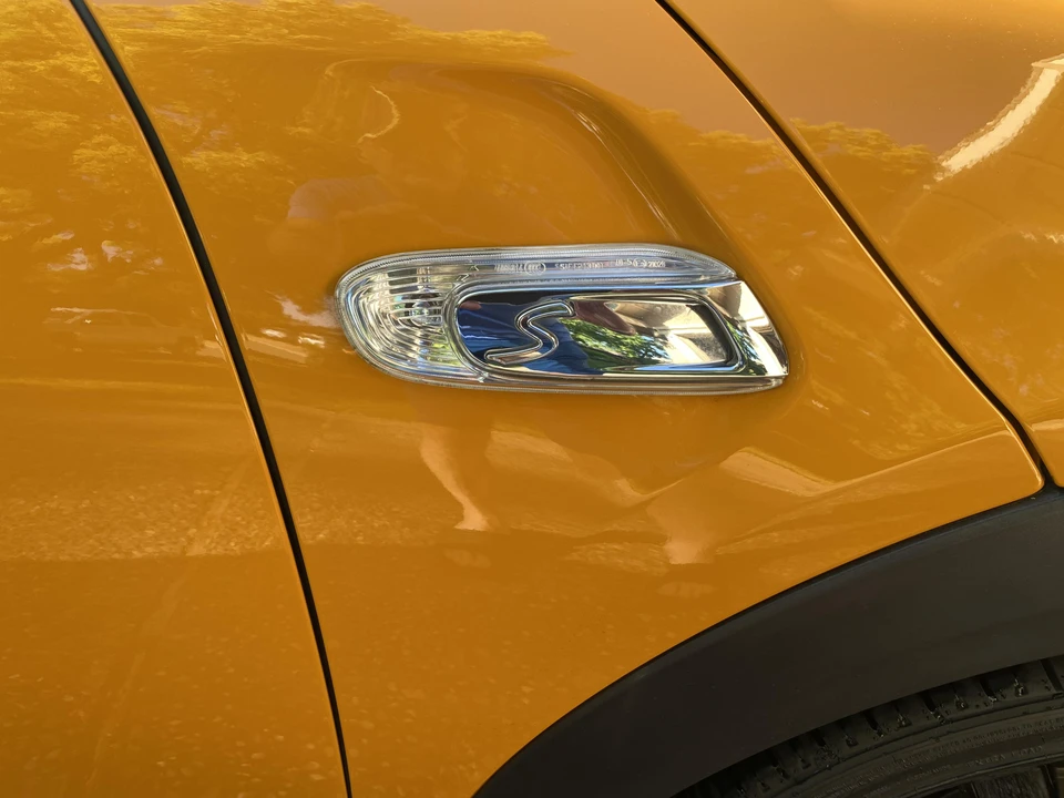 2015 Mini Mini Cooper S 3rd Gen - Image 29 of 31