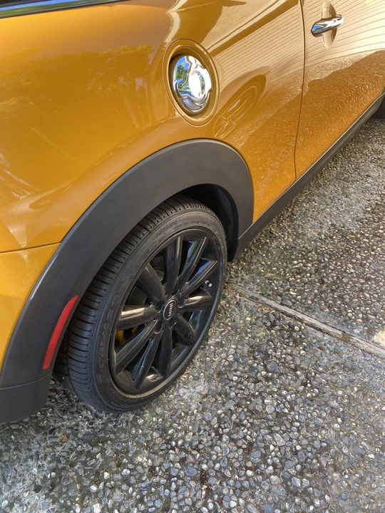 2015 Mini Mini Cooper S 3rd Gen - Image 25 of 31