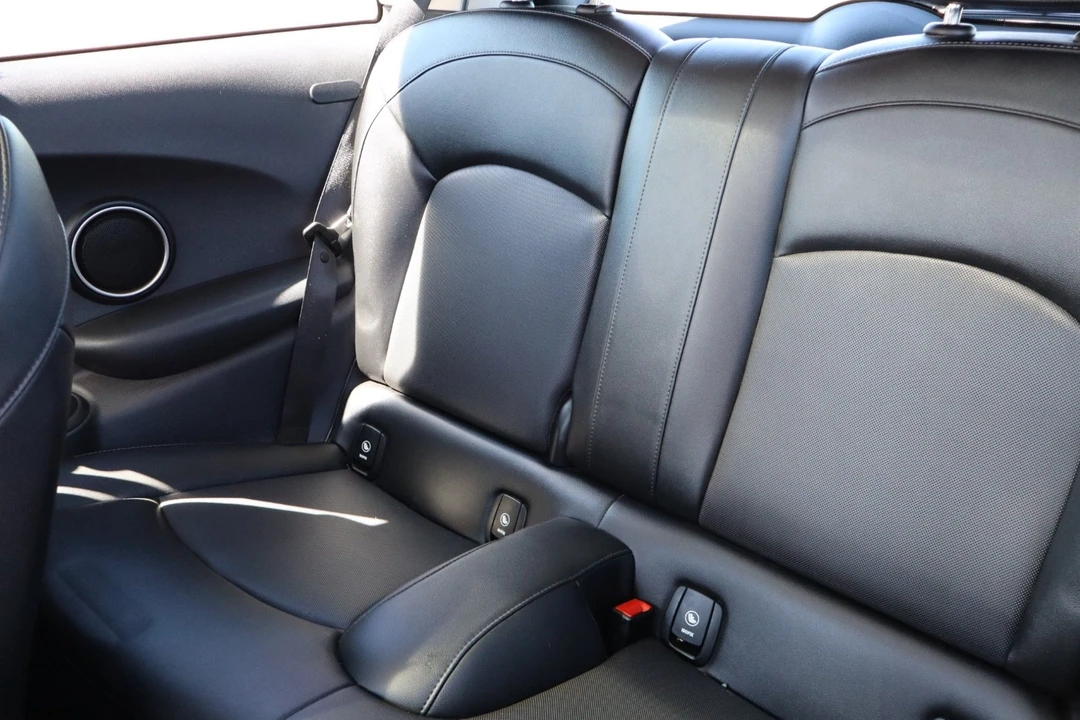 2015 Mini Mini Cooper S 3rd Gen - Image 15 of 19