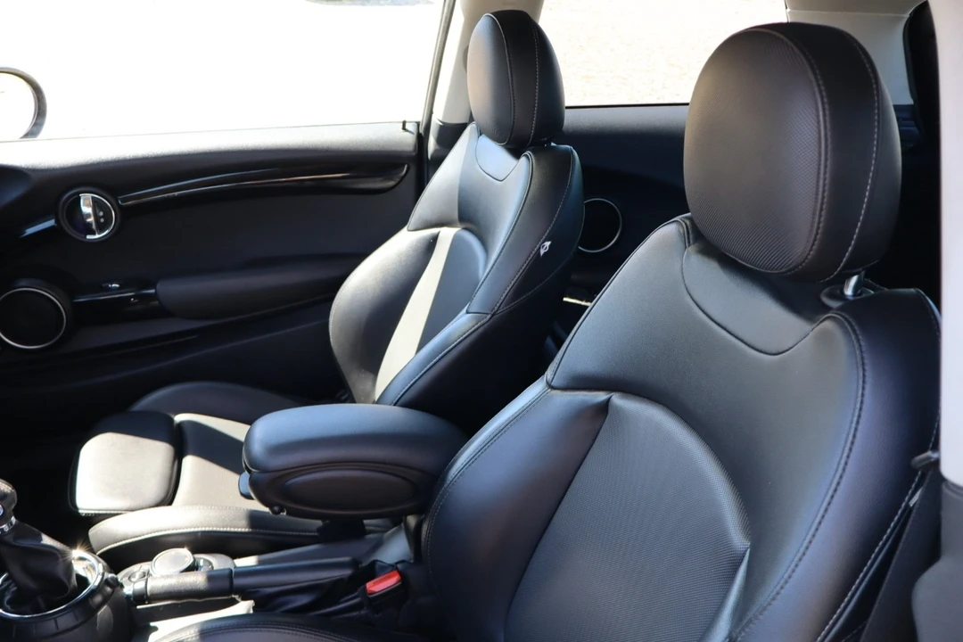 2015 Mini Mini Cooper S 3rd Gen - Image 12 of 19