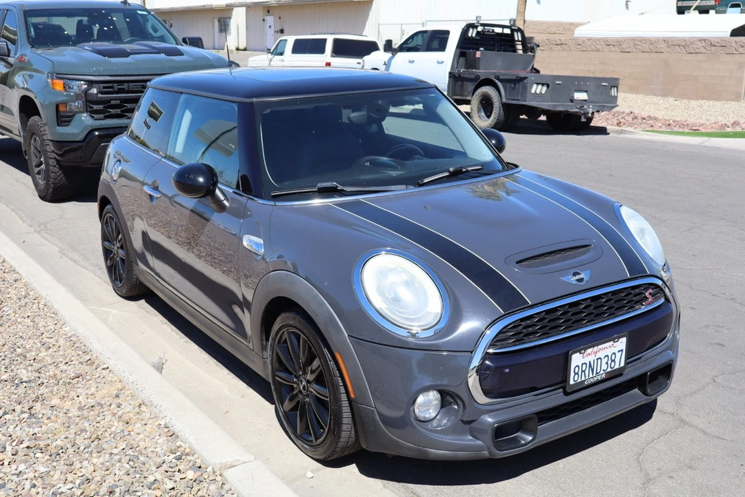 2015 Mini Mini Cooper S 3rd Gen - Image 2 of 19