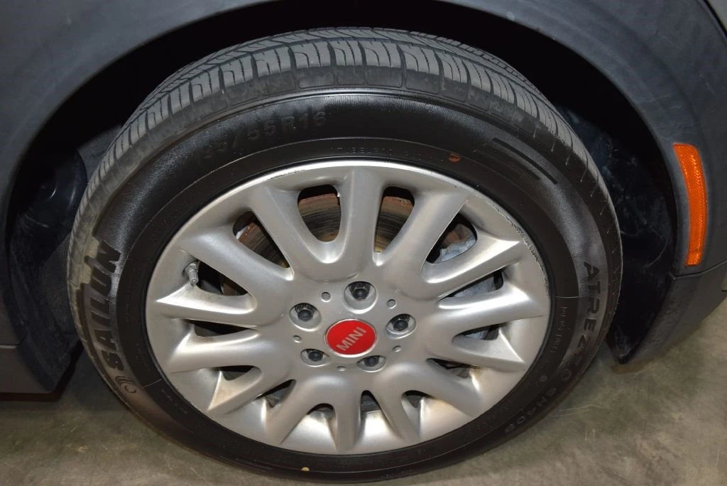 2015 Mini Mini Cooper S 3rd Gen - Image 10 of 21