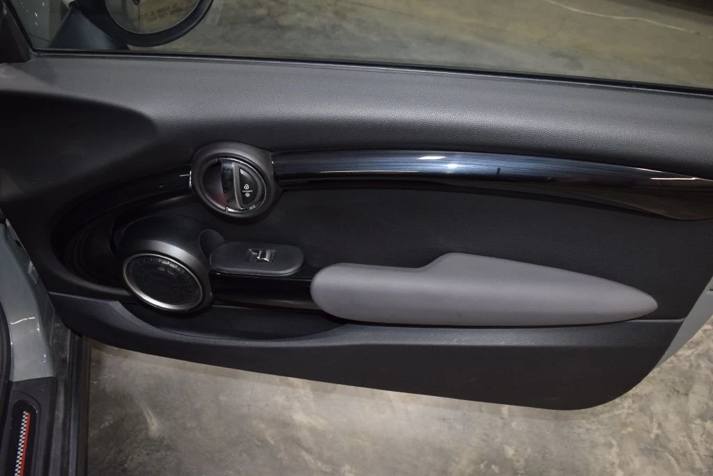2015 Mini Mini Cooper S 3rd Gen - Image 17 of 21