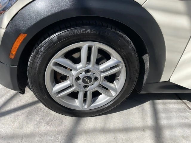 2015 Mini Mini Cooper S 3rd Gen - Image 17 of 21