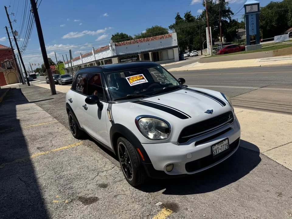 2015 Mini Countryman 1st Gen - Image 4 of 10