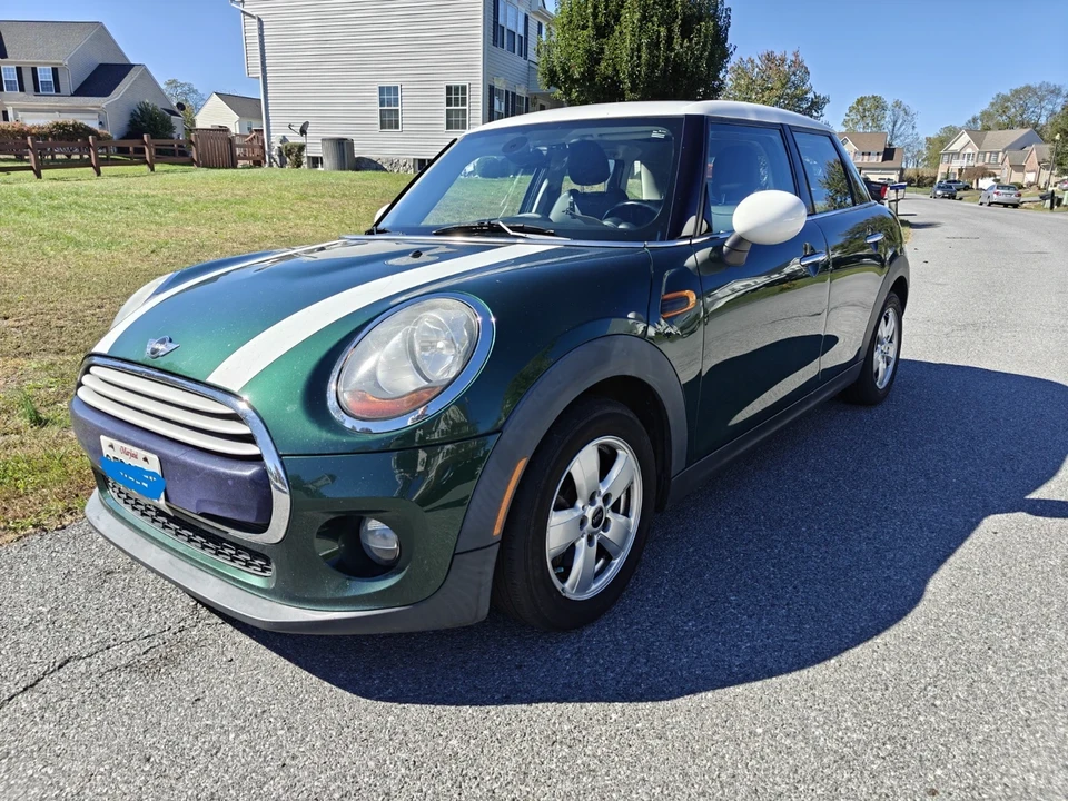 2015 Mini Mini 3rd Gen - Image 2 of 21