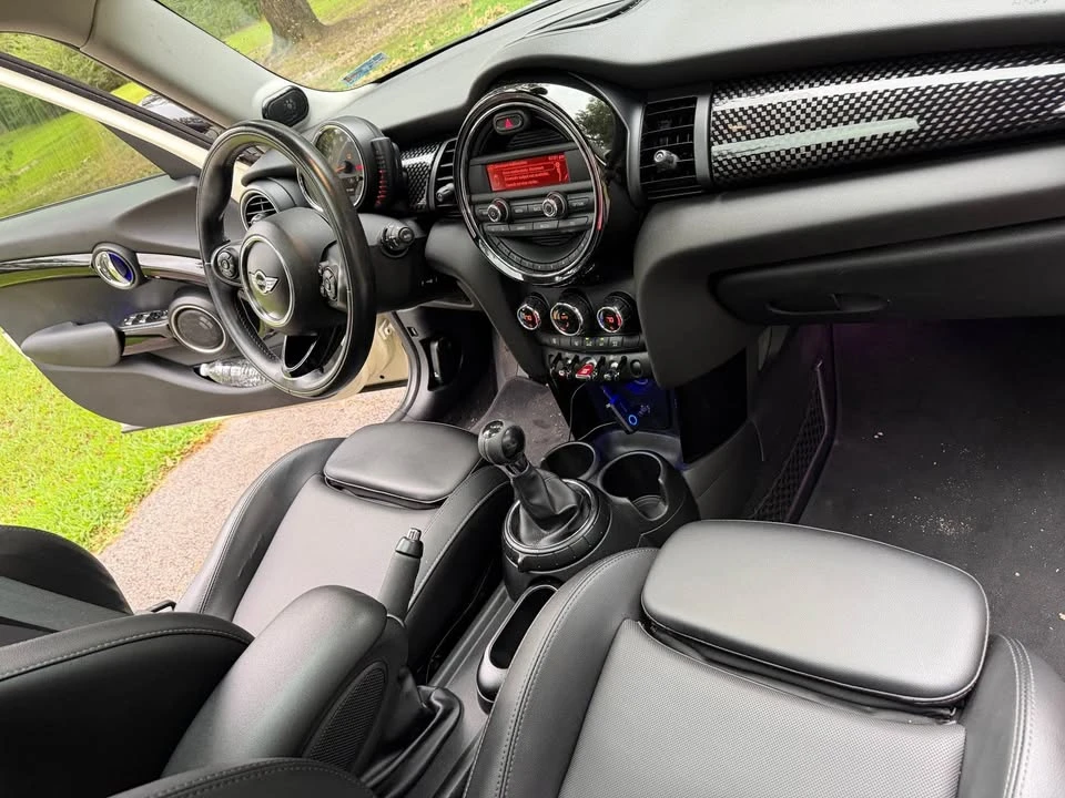 2015 Mini Mini 3rd Gen - Image 5 of 9