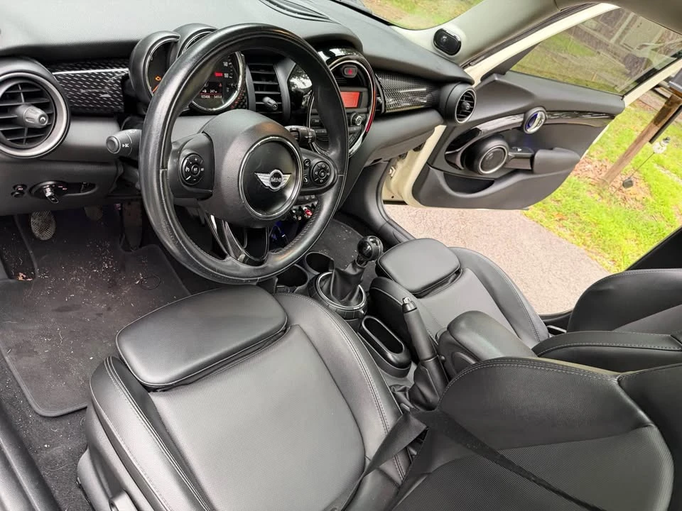 2015 Mini Mini 3rd Gen - Image 8 of 9