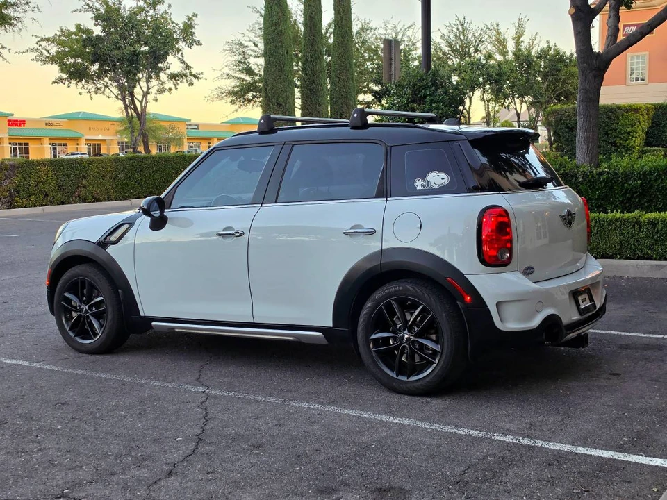 2015 Mini Countryman 1st Gen - Image 3 of 23