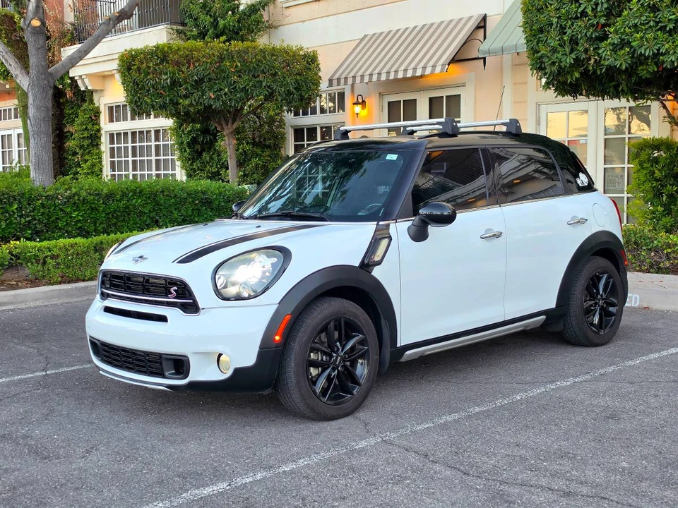 2015 Mini Countryman 1st Gen - Image 2 of 23