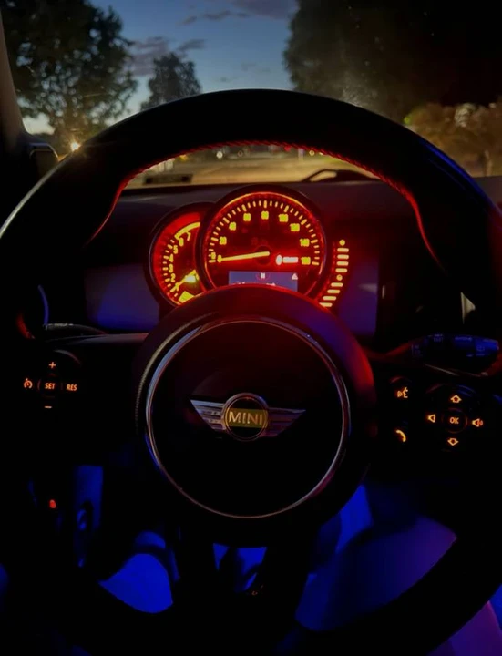 2015 Mini Mini Cooper S 3rd Gen - Image 5 of 8