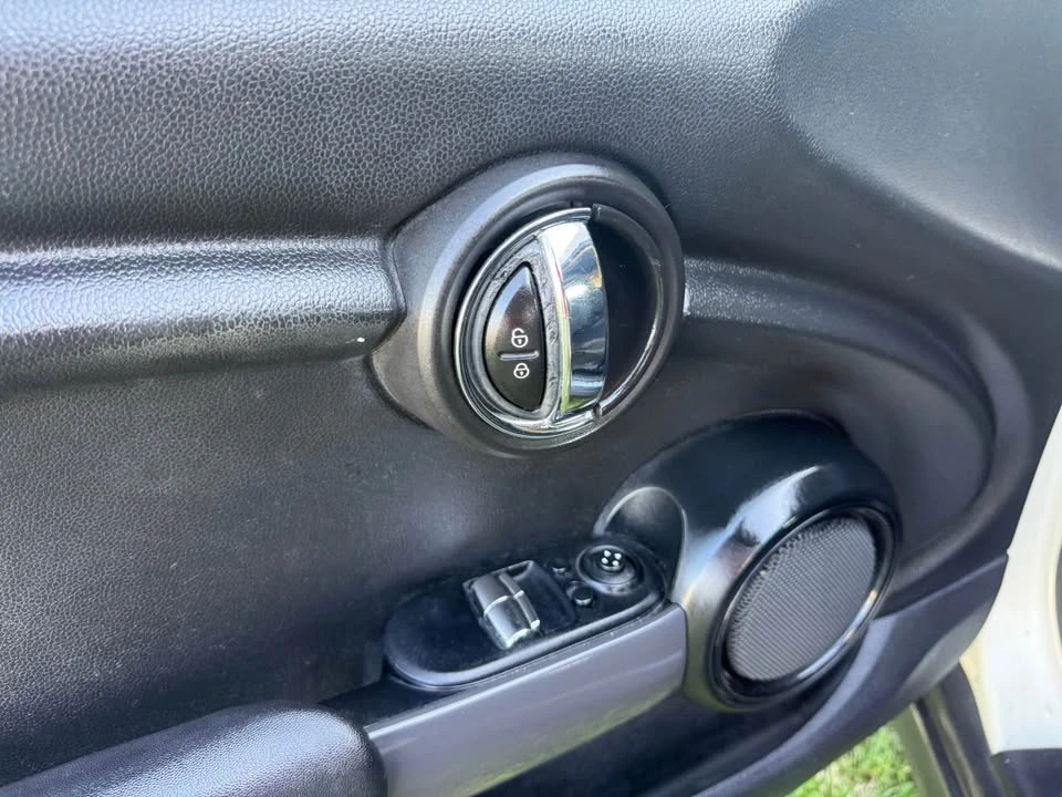 2015 Mini Mini 3rd Gen - Image 16 of 20