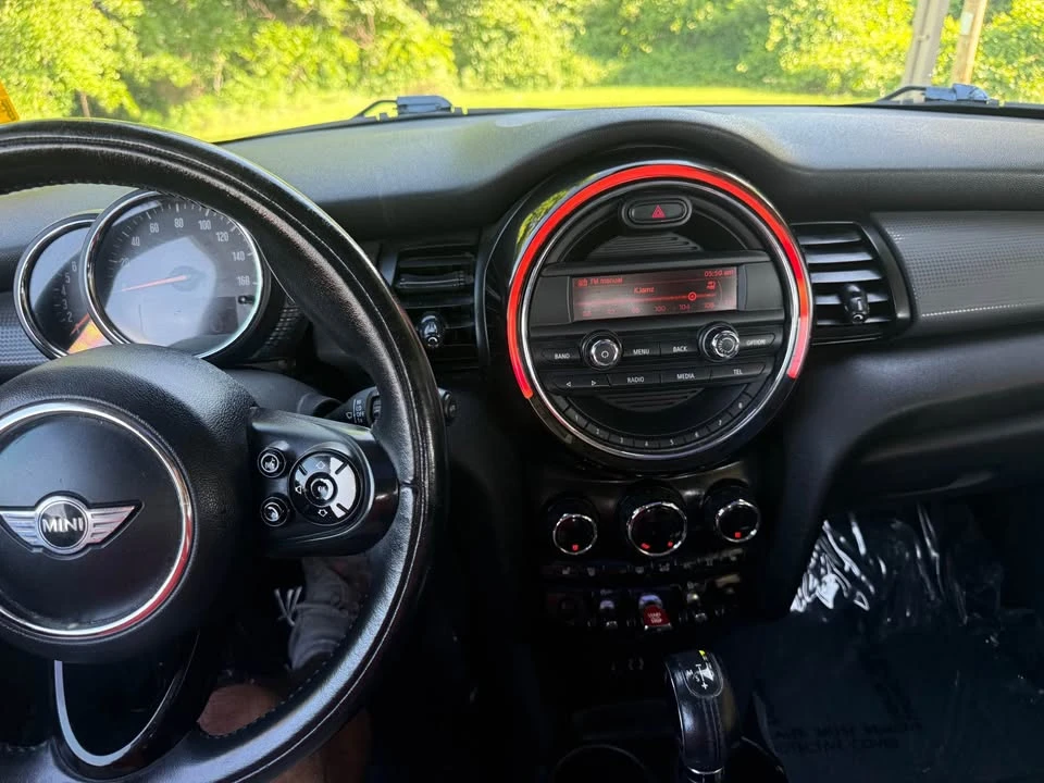 2015 Mini Mini 3rd Gen - Image 9 of 20