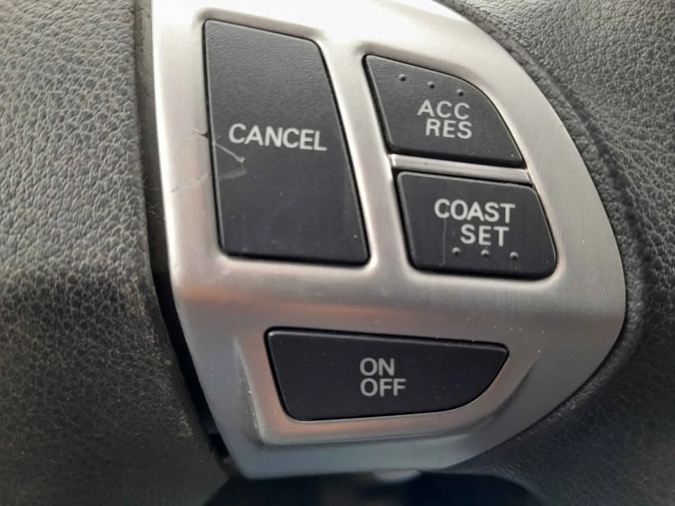 2015 Mitsubishi Lancer 9th Gen - Image 5 of 9