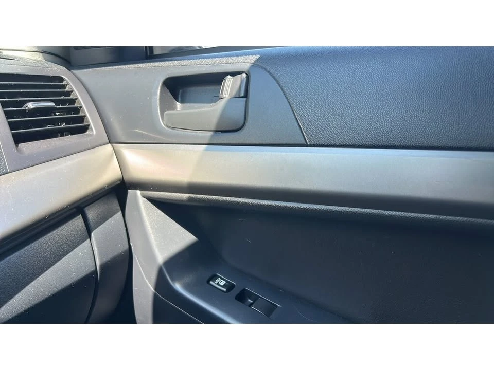 2015 Mitsubishi Lancer 9th Gen - Image 13 of 19