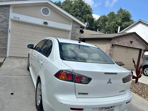 2015 Mitsubishi Lancer DE Sedan 4D