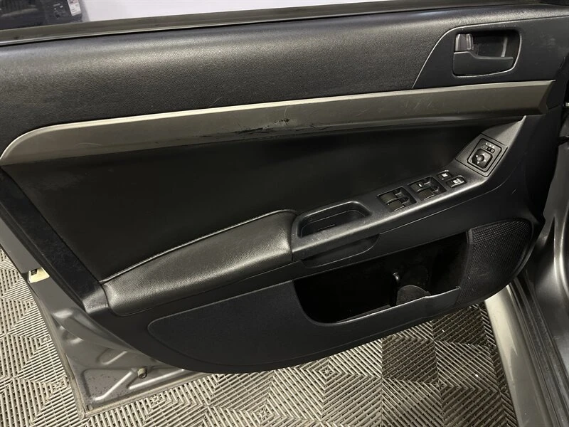 2015 Mitsubishi Lancer 9th Gen - Image 11 of 12