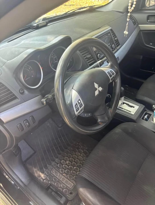 2015 Mitsubishi Lancer 9th Gen - Image 5 of 9