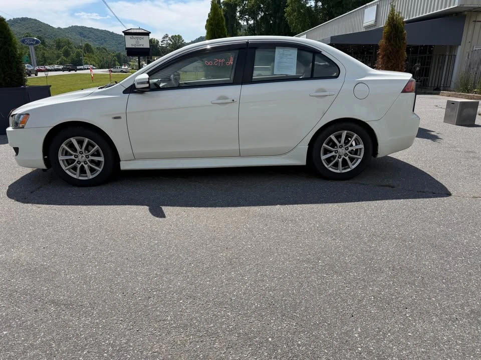 2015 Mitsubishi Lancer 9th Gen - Image 6 of 6